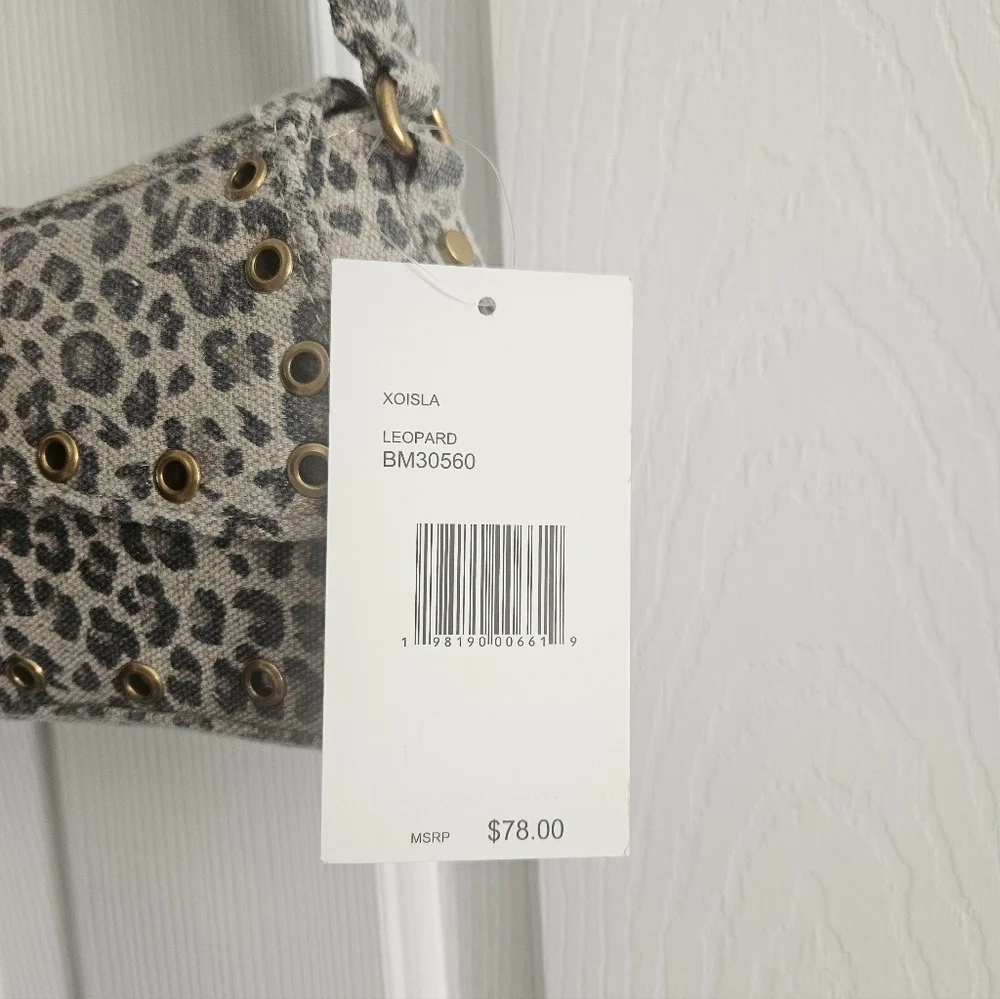 NWT Betsey Johnson XO- Isla Leopard Print Shoulder Bag - Picture 5 of 9